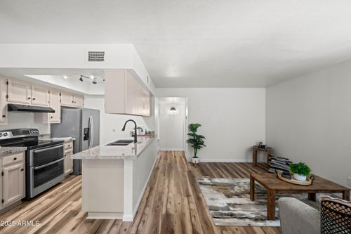 285-520 N Stapley Dr, Mesa, AZ, 85203-7251 | Card Image