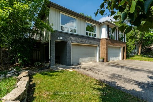 1555 Newlands Cres, Burlington, ON, L7M1P1 | Card Image