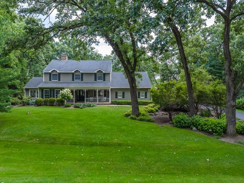 9217 Shadow Ln, Bull Valley, IL, 60097-9455 | Card Image