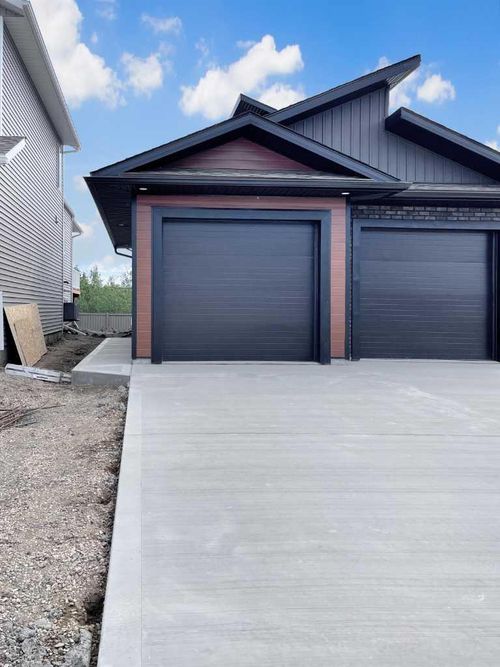 a-12029 77 Ave, Grande Prairie, AB, T8W0M5 | Card Image