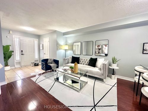 77 Beavervalley Dr, Brampton, ON, L7A3R3 | Card Image