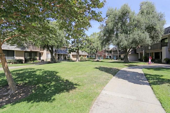 4655 Columbia River Ct, Townhouse with 4 bedrooms, 3 bathrooms and 2 parking in San Jose CA | Image 48