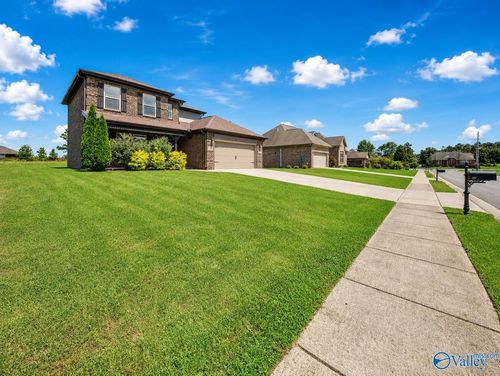 107 Angela Ridge Way, New Hope, AL, 35760-8778 | Card Image