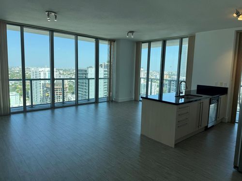 3012-s-79 Sw 12th St, Miami, FL, 33130-5201 | Card Image