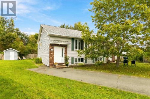 34 Lindsay Court, Lower Sackville, NS, B4E2K1 | Card Image