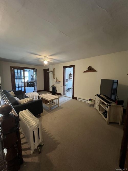 3a-32 Parkway, Katonah, NY, 10536-1547 | Card Image