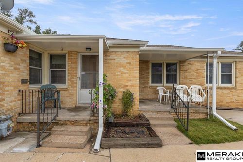 3013-3011-3013 Read St, Omaha, NE, 68112-3142 | Card Image