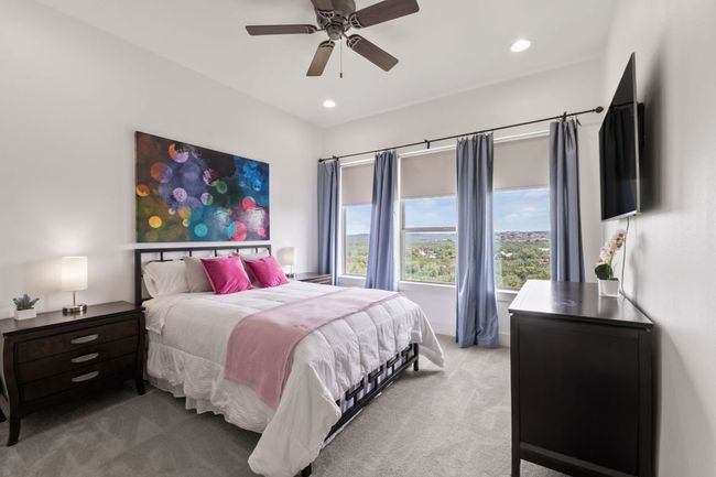 1300 Sparrow Ln, House other with 5 bedrooms, 6 bathrooms and null parking in Austin TX | Image 17