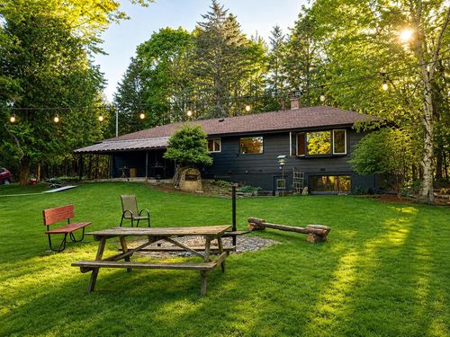 1972 Lake Shore Road, Grafton, WI, 53024 | Card Image
