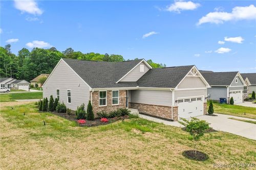 71 Braxton Way, Kilmarnock, VA, 22482-3902 | Card Image