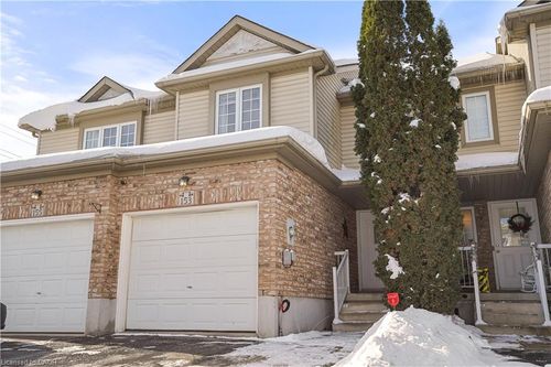 153 Donnenwerth Dr, Kitchener, ON, N2E4C8 | Card Image