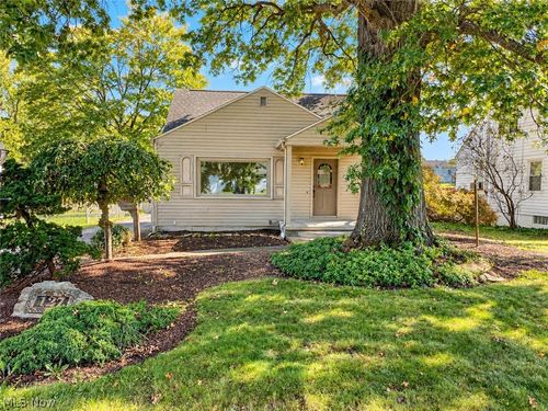 127 Aldrich Rd, Austintown, OH, 44515-3966 | Card Image