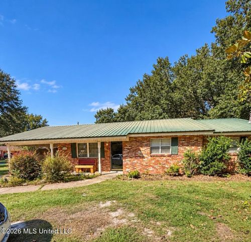 4403 Saratoga Avenue, Pascagoula, MS, 39581 | Card Image