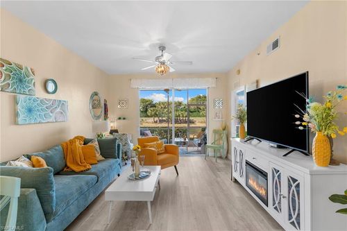 apt-104-2815 Cypress Trace Cir, NAPLES, FL, 34119-8434 | Card Image