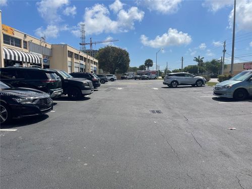 2m-10379 Sw 186th St, CUTLER BAY, FL, 33157-6824 | Card Image