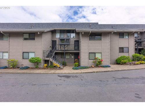 15-3500 Ne West Devils Lake Rd, Lincoln City, OR, 97367-5043 | Card Image