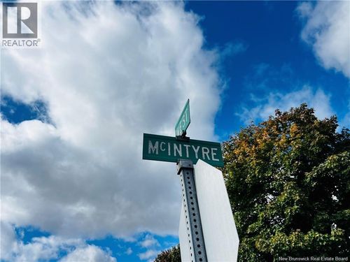 769 Mcintyre Lane, Bathurst, NB, E2A | Card Image