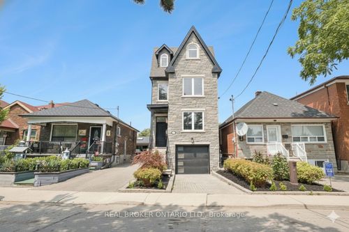 108 Hatherley Rd, York, ON, M6E1W2 | Card Image