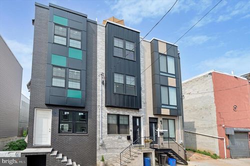 605 Emily St, PHILADELPHIA, PA, 19148-2412 | Card Image