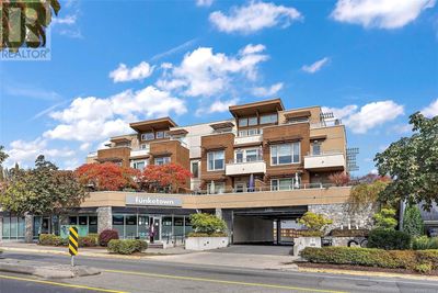 303 - 7161 W Saanich Rd, Condo with 2 bedrooms, 1 bathrooms and 1 parking in Brentwood Bay BC | Image 1