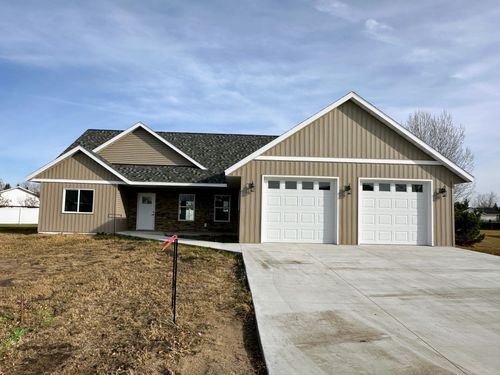 900 7th Ave Nw, Perham, MN, 56573-2826 | Card Image