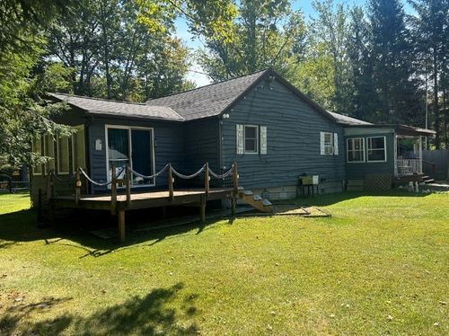 213 Schrecengost Rd, Marienville, PA, 16239-3945 | Card Image