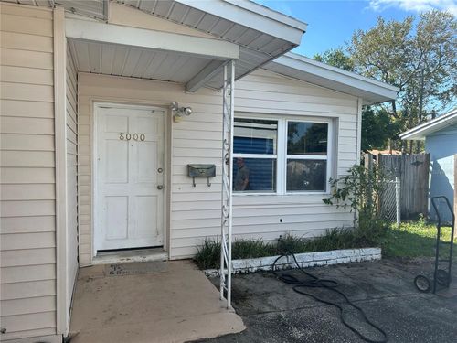 8000 54th St N, PINELLAS PARK, FL, 33781-2333 | Card Image