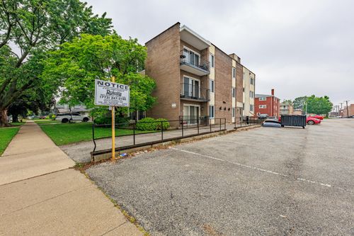 apt-2n-9516 Kildare Ave, Oak Lawn, IL, 60453-3593 | Card Image
