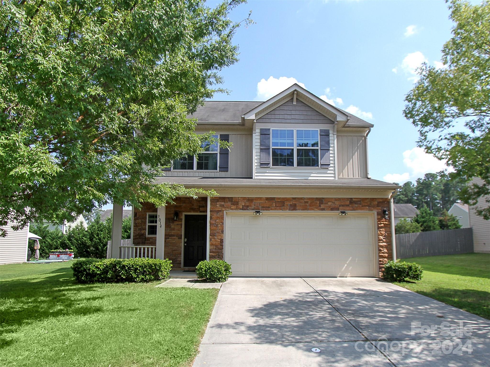 Berry Creek Rd, Charlotte, NC 28214