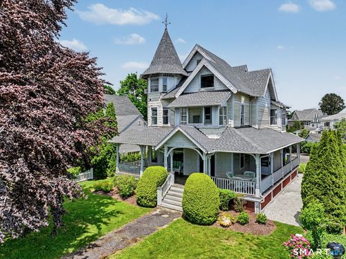 9 Seaside Pl, Norwalk, CT, 06855-2406 | Card Image