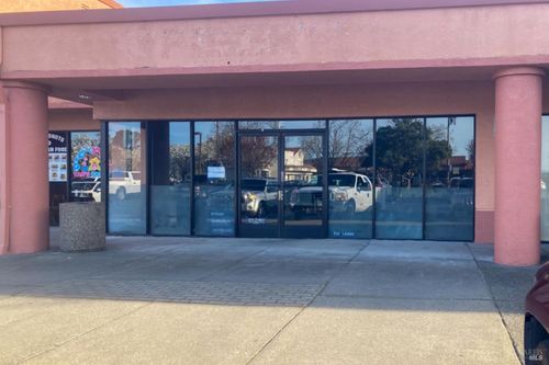 2550 Guerneville Rd, Santa Rosa, CA, 95401-4088 | Card Image