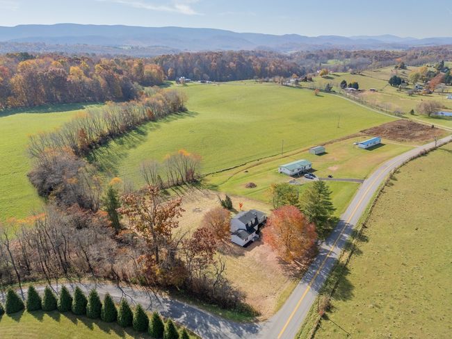 3052 Cedar Springs Rd., House other with 3 bedrooms, 4 bathrooms and 1 parking in Sugar Grove VA | Image 55