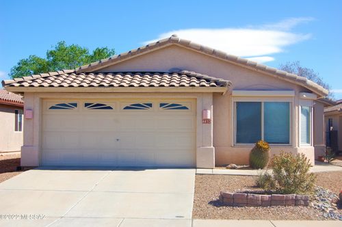 8832 N Mesquite Bluffs Pl, Tucson, AZ, 85742-4522 | Card Image