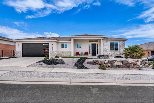 3161 W Coronado Dr, Hurricane, UT, 84737-3555 | Card Image