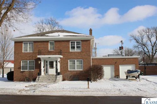 440 6th St, Lafayette, MN, 56054-7714 | Card Image