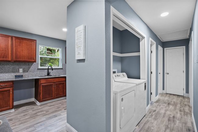 1515 Buena Vista St, House other with 4 bedrooms, 2 bathrooms and null parking in Mesquite TX | Image 7