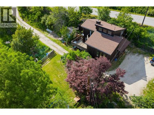3216 S Slocan Village Rd, South Slocan, BC, V0G2G1 | Card Image