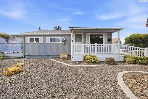 1303 Potter Ave, Richland, WA, 99354-3128 | Card Image