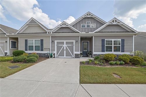 515 Riverview Ln, Canton, GA, 30114-6242 | Card Image