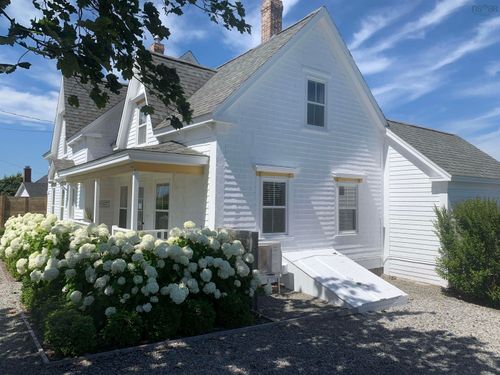 2453 Highway 334, Wedgeport, NS, B0W3P0 | Card Image