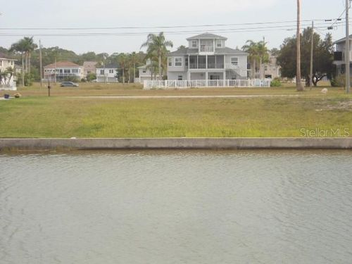 3415 Triggerfish Dr, Hernando Beach, FL, 34607-3662 | Card Image