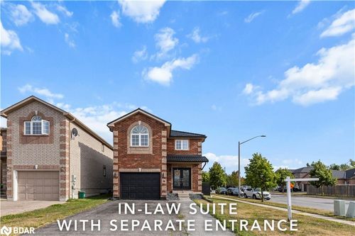 {{alt}} | Card Image