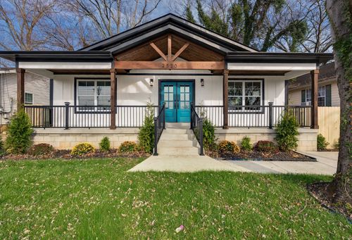 2520 Santi Ave, Nashville, TN, 37208-1924 | Card Image