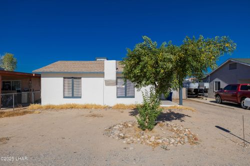 1209 S Mohave Ave, Parker, AZ, 85344-5631 | Card Image