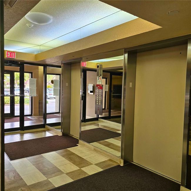 APT-306 - 7050 44 Th St, Condo with 2 bedrooms, 2 bathrooms and null parking in Lauderhill FL | Image 32
