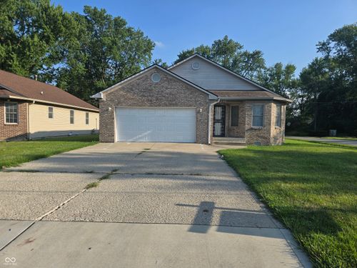 7305 E 38th St, Indianapolis, IN, 46226-5801 | Card Image