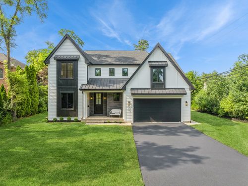 900 Pleasant Ln, Glenview, IL, 60025-1934 | Card Image