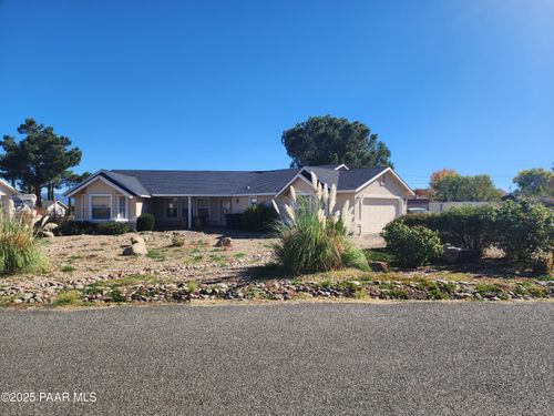 3601 N Valley View Dr, Prescott Valley, AZ, 86314-2440 | Card Image