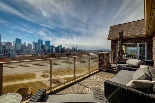 228 Crescent Rd Nw, Calgary, AB, T2M4A3 | Card Image