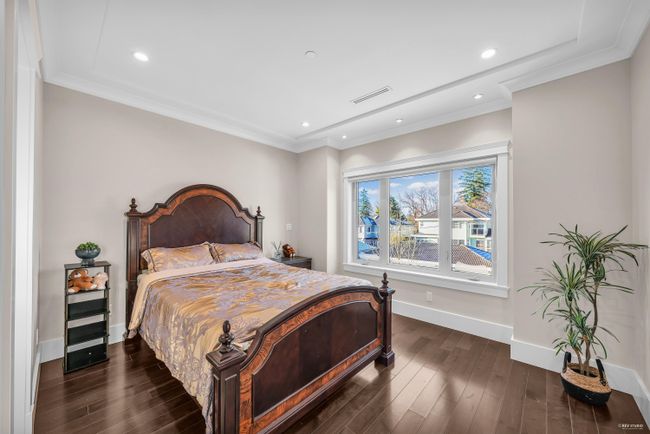 5337 Larch Street, House other with 6 bedrooms, 6 bathrooms and 3 parking in Vancouver BC | Image 12